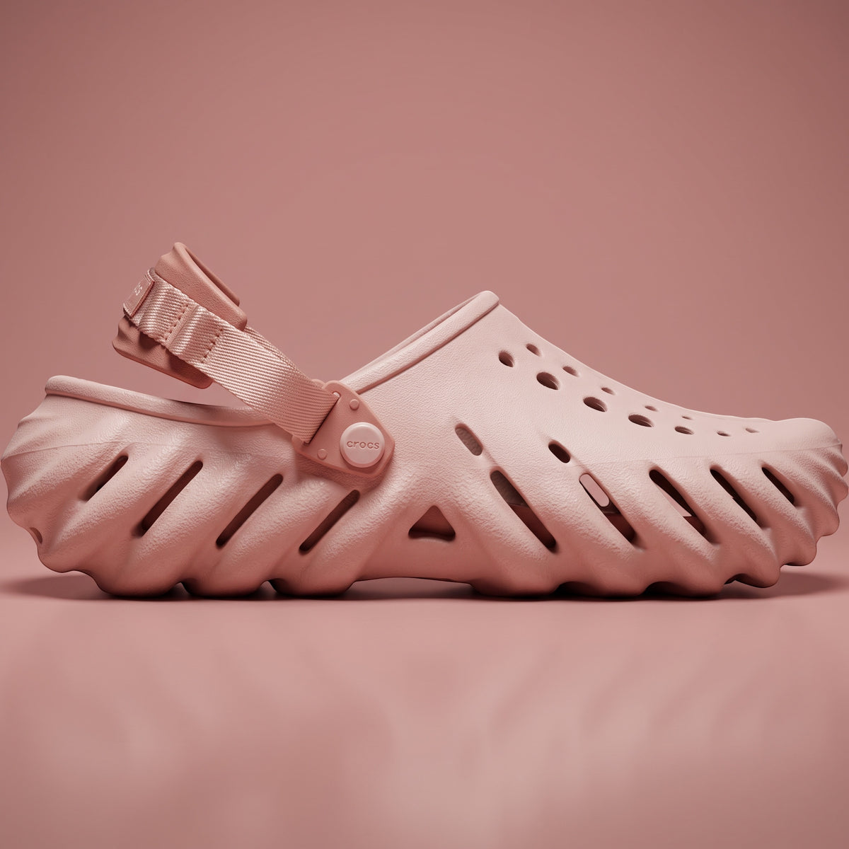 Sabot Echo Clog rose LAS ROSAS en mousse moulée avec bride ajustable, design sculpté moderne et perforations